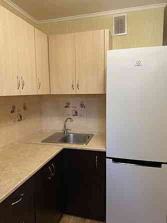 Оренда Квартира 1-кімнатна, 3/9 поверх на Кловский спуск, 20 Киев