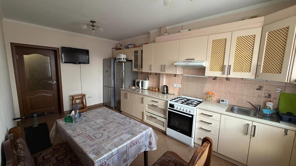 Продаж Квартира 2-кімнатна, 1/7 поверх на Двірська Крихівці - фото 1