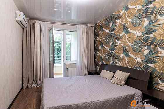 Оренда Квартира 2-кімнатна, 5/22 поверх на Миколи Голего вул. (Лебедєва-Кумача),, 7-В Киев