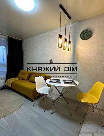 Оренда Квартира 2-кімнатна, 9/25 поверх на Заречная ул. Київ