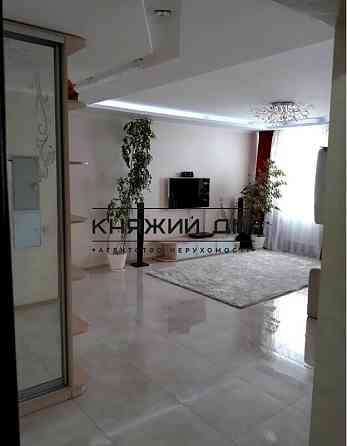 Оренда Квартира 3-кімнатна, 23/25 поверх на вул. Вышгородская ул./ Вишгородська Киев