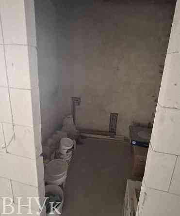 Продаж Квартира 1-кімнатна, 3/10 поверх на вул. Микулинецька Ternopil'