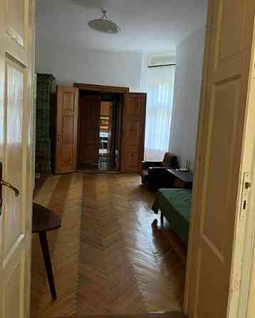 Продаж 2к Квартира 58 кв.м Пекарська вул. Львів