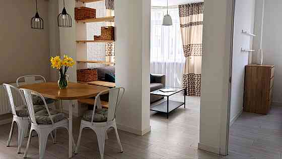 Продаж Квартира 1-кімнатна, 13/26 поверх на Феодосійська вул., д. 3-В Київ