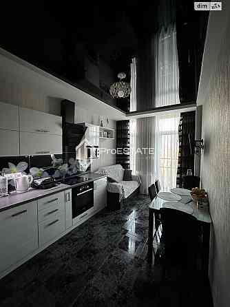 Продаж Квартира 1-кімнатна, 11/13 поверх на вул. Регенераторна Kiev