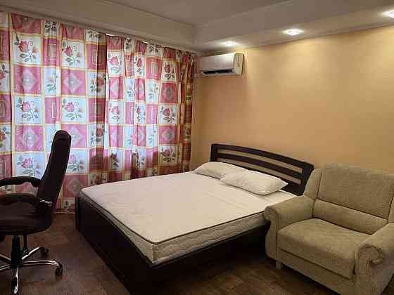 Оренда Квартира 1-кімнатна, 7/9 поверх на бульвар Ивана Котляревского (Труда), д.5 Київ