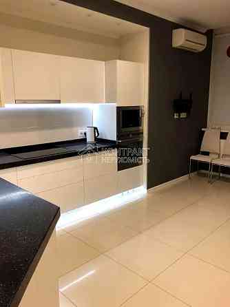 Продаж Квартира 2-кімнатна, 15/24 поверх на вул. Отакара Яроша Kharkiv