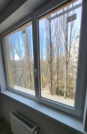 Продаж Квартира 1-кімнатна на просп. Академика Глушко, 17а Одесса