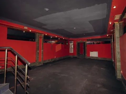 Здається    Чернівці Вокзальна (Гагаріна Юрія) вулиця Чернівці - фото 20