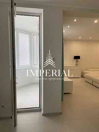 Продаж Квартира 3-кімнатна, 6/32 поверх на вул. Гришка Михайла Київ