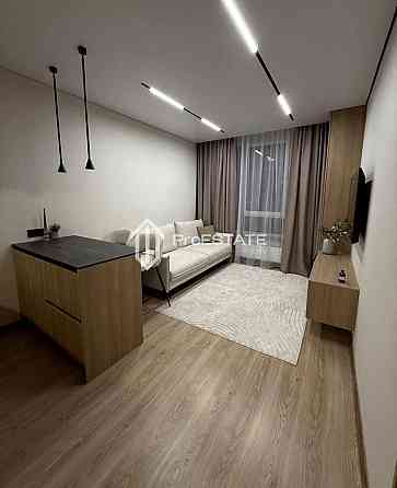 Продаж Квартира 1-кімнатна, 12/26 поверх на вул. Івана Виговського Киев