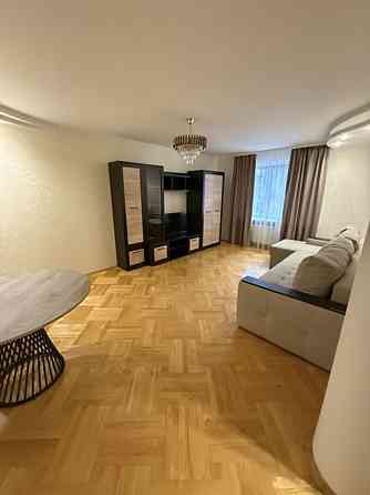 Оренда Квартира 2-кімнатна, 1/9 поверх Vinnytsya