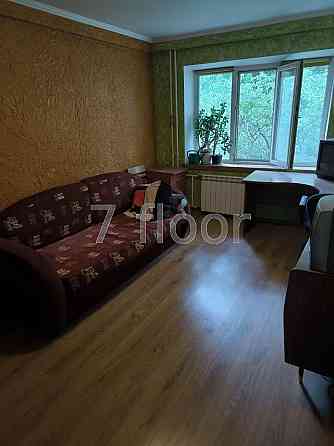 Продаж Квартира 3-кімнатна, 3/9 поверх на Івана Виговського вул., д. 51 Kiev