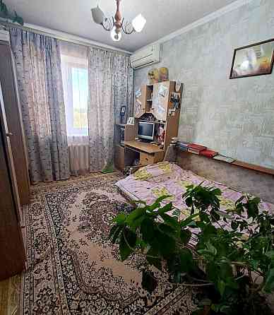 Продаж Квартира 3-кімнатна, 5/10 поверх на Варейкиса ул., 2 Dnipro