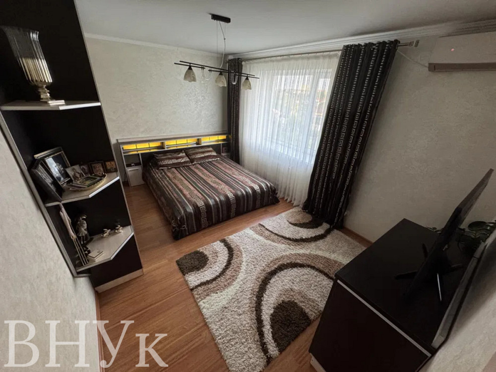 Продаж Квартира 3-кімнатна, 5/6 поверх на Новочерчицька Луцк - изображение 3