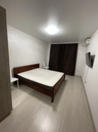 Продаж Квартира 1-кімнатна на ул. Михаила Грушевского, 30г Odessa