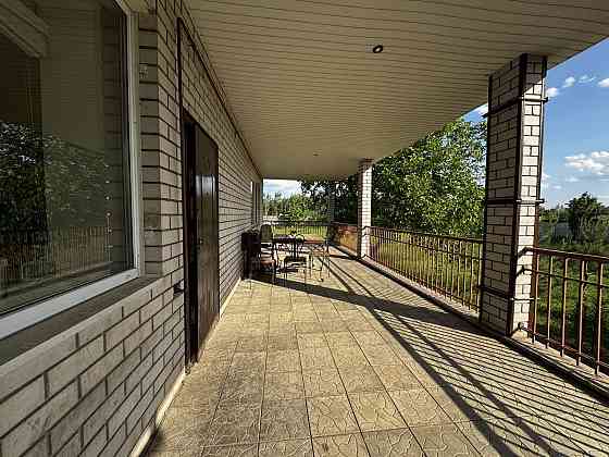 Продаж Будинок на Центральная ул., 8 Dnipro