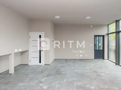 Здається    Чернівці Сергія Скальда (Комарова Володимира) вулиця 27 Чернівці - фото 4