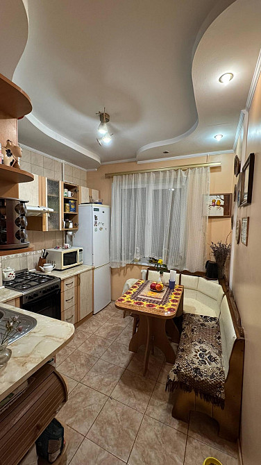 Продаж Квартира 4-кімнатна, 3/9 поверх на вул. Киівська Rivne - photo 1