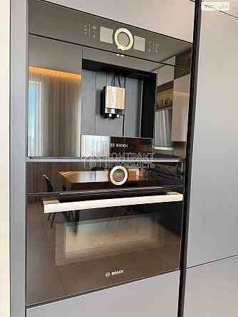 Продаж Квартира 3-кімнатна, 12/17 поверх на вул. Мінська Kharkiv