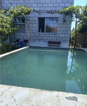 Капитальный дом красный кирпич 10 соток с. Молодежное Молодіжне