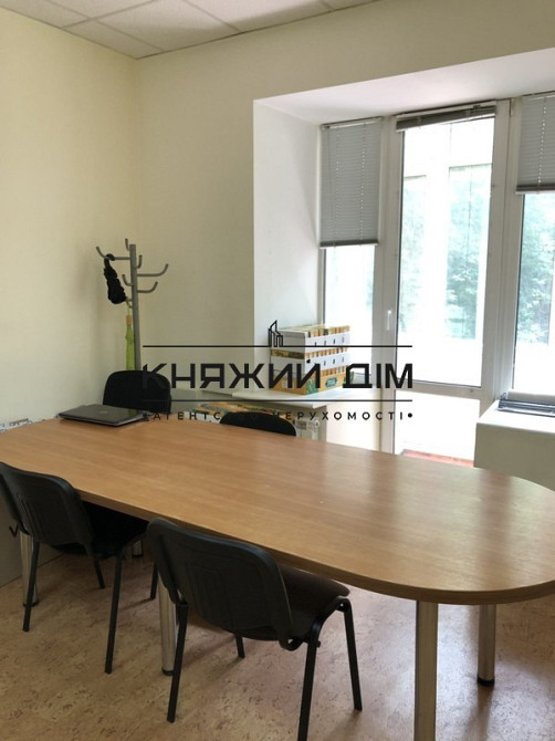 Оренда офісне приміщення на Олеся Гончара ул. поверх - 1/4 Kiev - photo 1