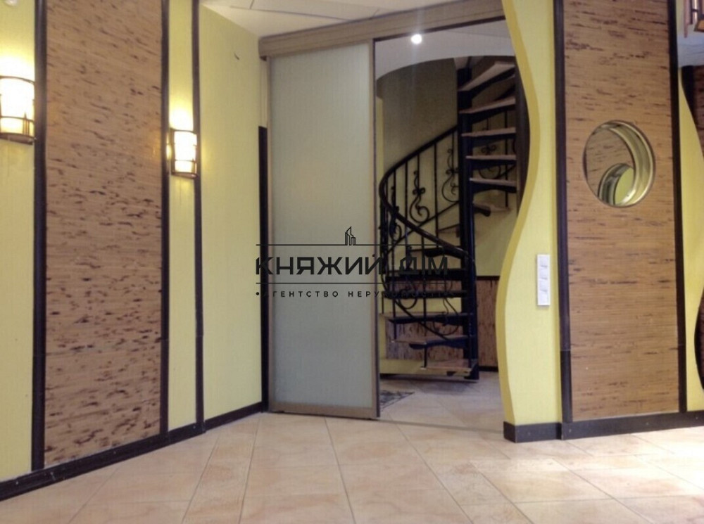 Продаж 2-рівневої квартири в центрі Києва, метро Кловська. № 21144975 Київ - фото 2