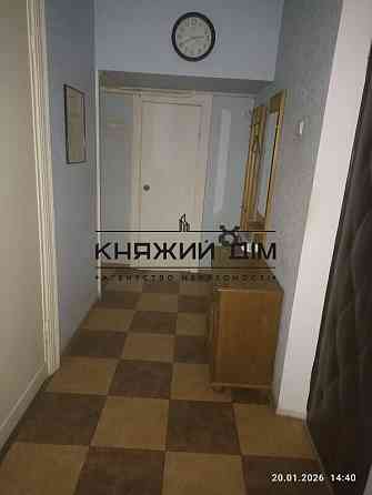 Продаж Квартира 2-кімнатна, 1/5 поверх на вул. Щорса ул./Євгена Коновальця Київ