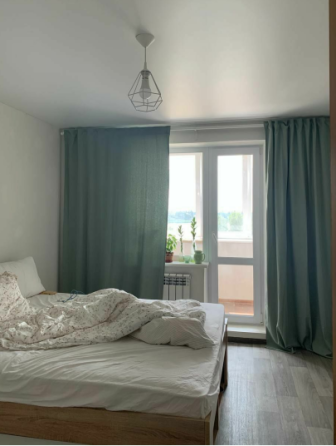 Оренда Квартира 3-кімнатна на пр. Николая Бажана, 9а Київ