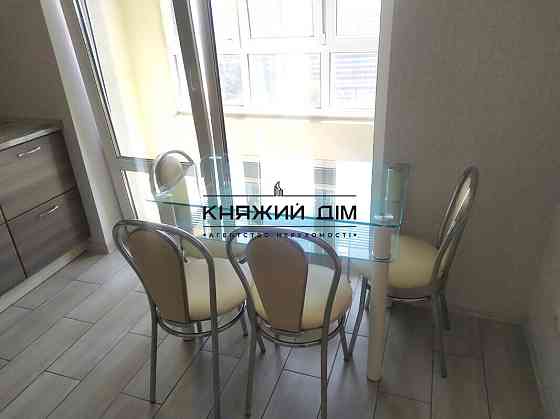 Оренда Квартира 1-кімнатна, 23/25 поверх на Армянская ул. Київ