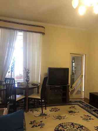 Оренда Квартира 2-кімнатна, 4/4 поверх на ул. Паньковская Київ