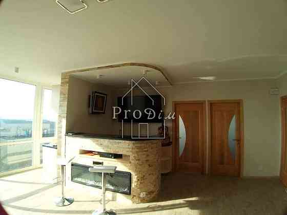 Продаж Будинок 4-кімнатний на Світла вул., 3 Київ