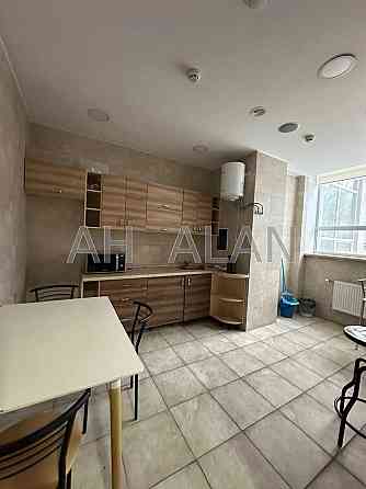 Оренда офісне приміщення на Василенка Миколи вул., 7 приміщень - 2, поверх - 3/8 Київ