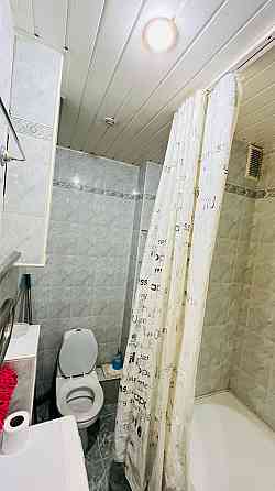 Оренда Квартира 1-кімнатна, 14/18 поверх на Анни Ахматовой, 15 Kiev