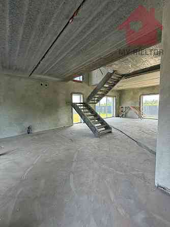 Продаж стильного таунхаусу в Сторожниці! 