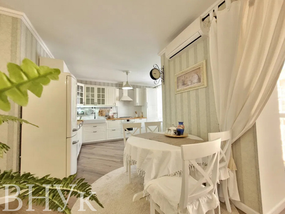 Продаж Квартира 1-кімнатна, 6/7 поверх на Кравчука Luts'k - photo 10