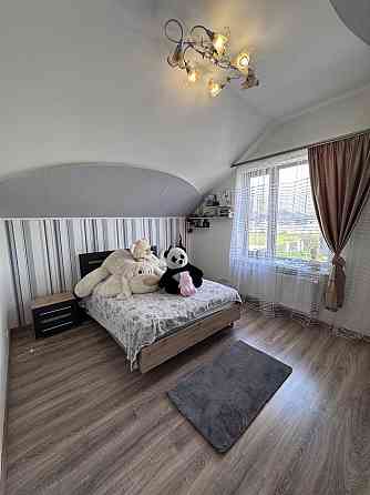 Продаж 2-поверховий Будинок з ділянкою 11 сот 185 кв.м 6 кімн. на провулок 2-й Вячеслава Липинського Zhytomyr