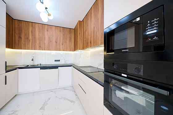 Продаж Квартира 2-кімнатна, 7/10 поверх Ivano-Frankivs'k