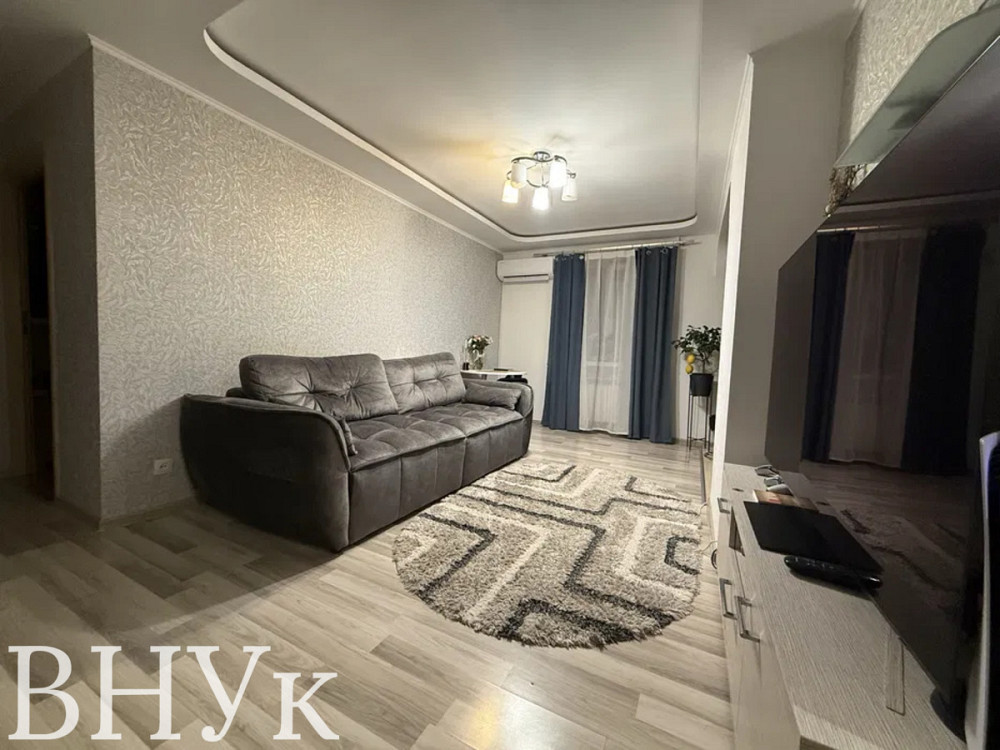 Продаж Квартира 3-кімнатна, 3/5 поверх Luts'k - photo 1