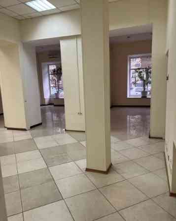 Продаж торгове приміщення на Большая Арнаутская ул., 40 поверх - 1/2 Одесса