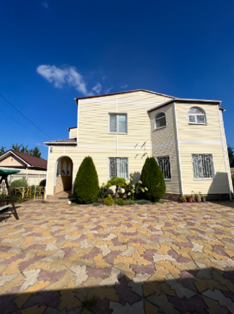 Продаж земельної ділянки 0.1 соток на ул. Комарова, 25б Nerubaiske