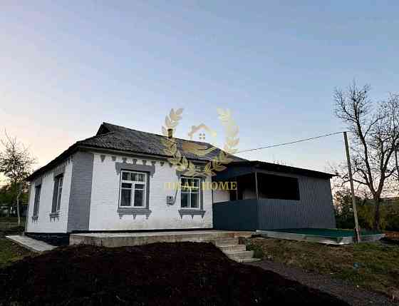 продам будинок Розкішна 