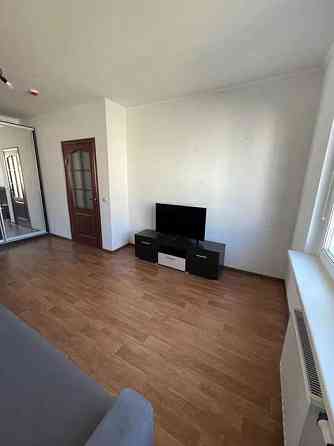 Оренда Квартира 1-кімнатна на ул. Софии Русовой, 7 Київ