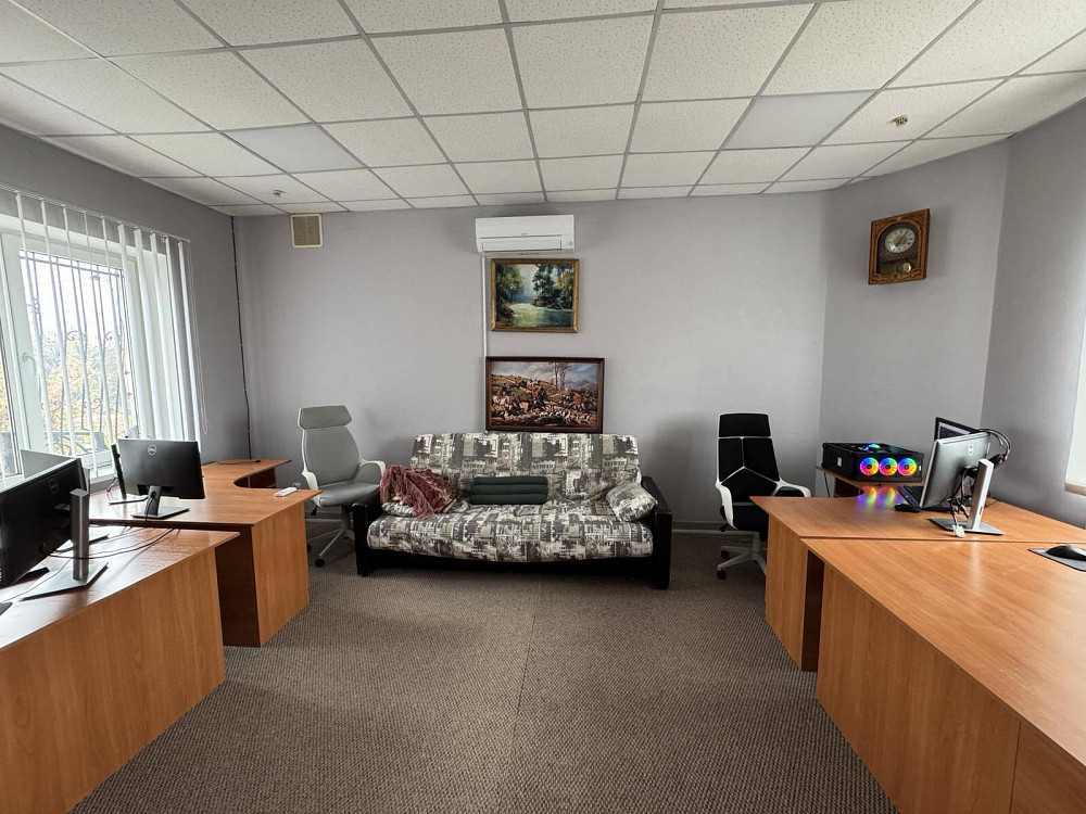 Оренда приміщення вільного призначення на Дубовецька вул., 7 поверх - 2/3 Тернопіль - фото 1