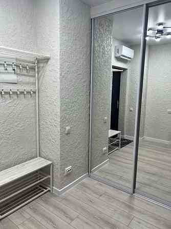 Продаж Квартира 1-кімнатна, 5/25 поверх на Академіка Глушкова вул., 42 Київ