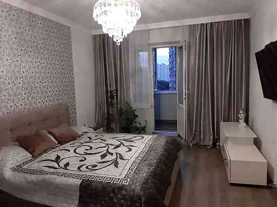 Оренда Квартира 2-кімнатна, 6/22 поверх на ул. Елены Пчилки Київ