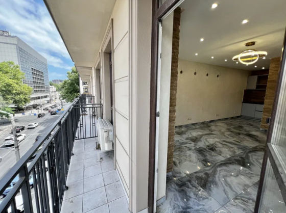 Продаж Квартира 1-кімнатна на ул. Малая Арнаутская, 71 Одесса