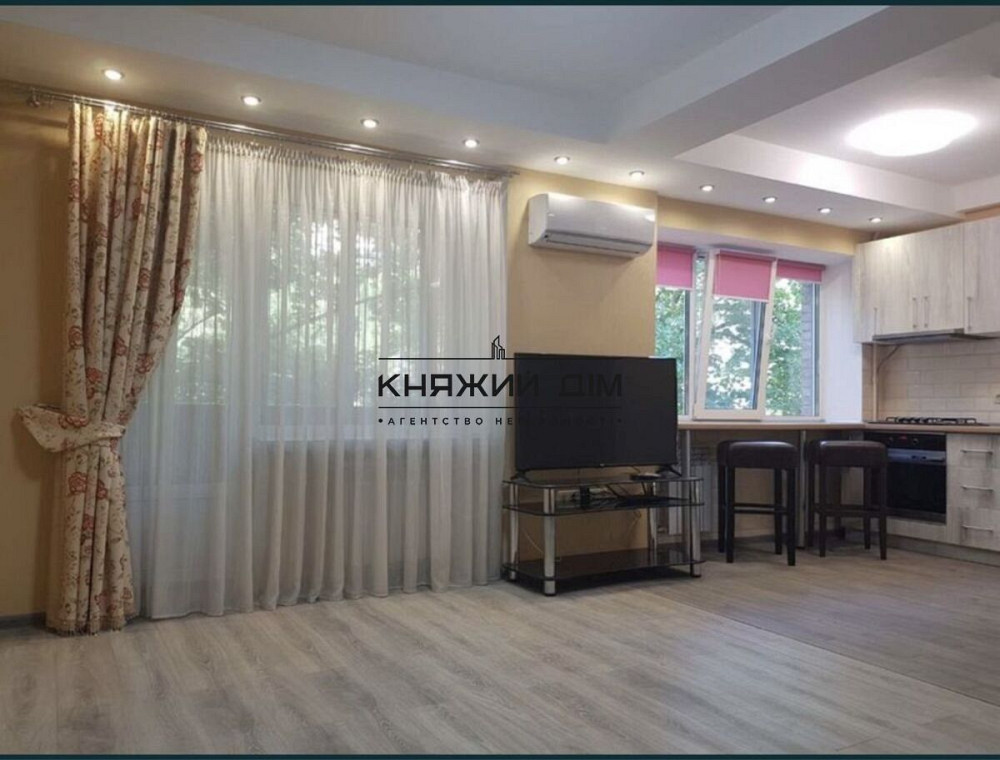 Продаж Квартира 1-кімнатна, 3/5 поверх на вул. Киквидзе ул./Михайла Бойчука Київ - фото 1