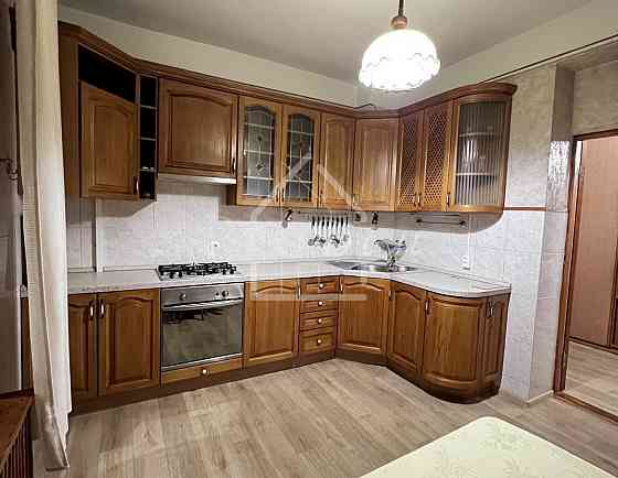 Оренда Квартира 2-кімнатна, 4/4 поверх на Волоська, 36/38 Київ