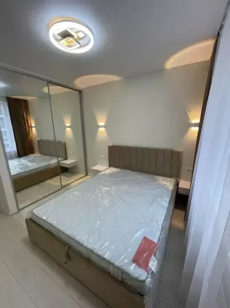 Продаж Квартира 2-кімнатна, 4/10 поверх на Запорізьке шосе, 32л Днепр